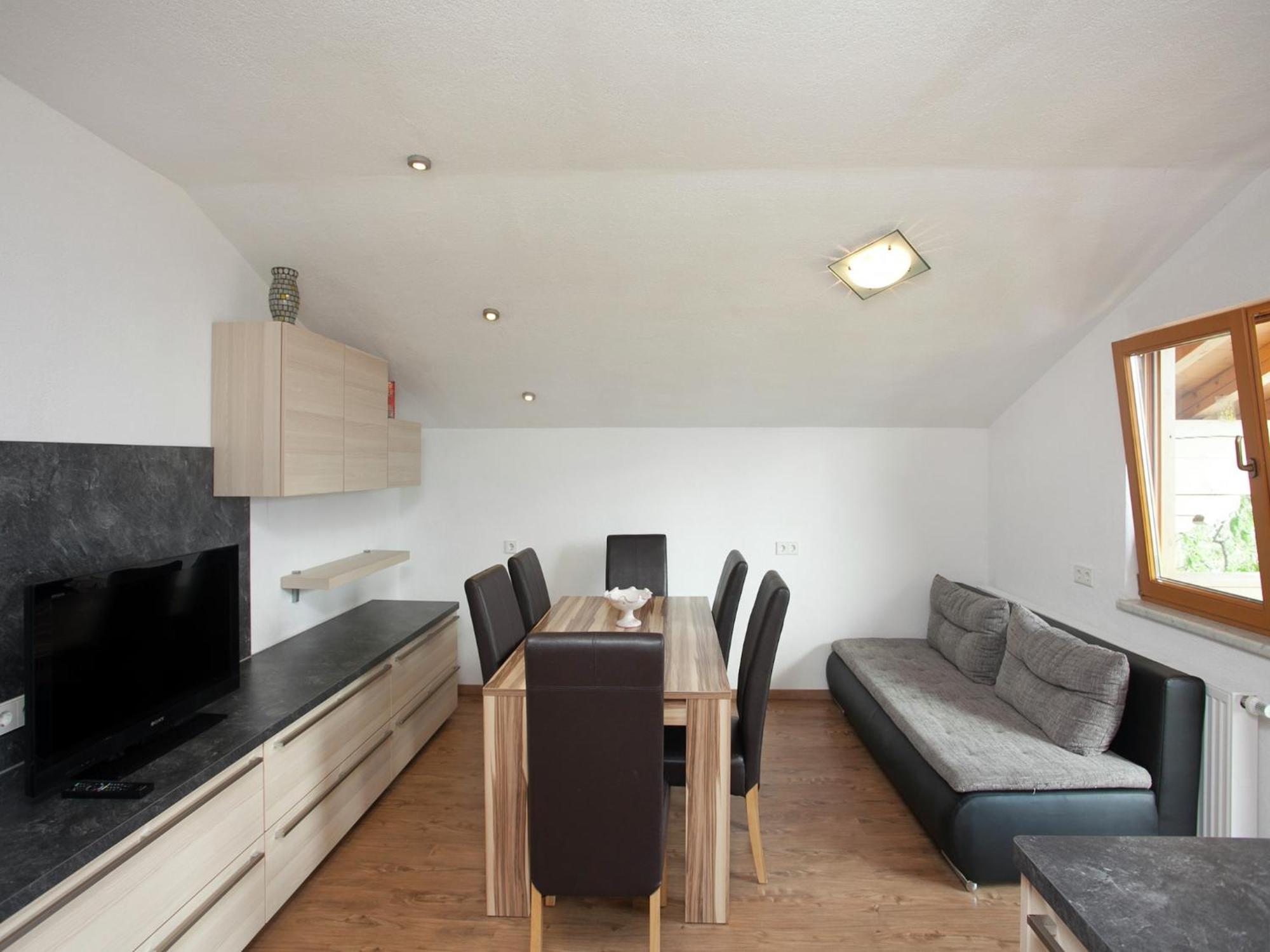 Appartement Sunlit Near Area In Hollersbach im Pinzgau
